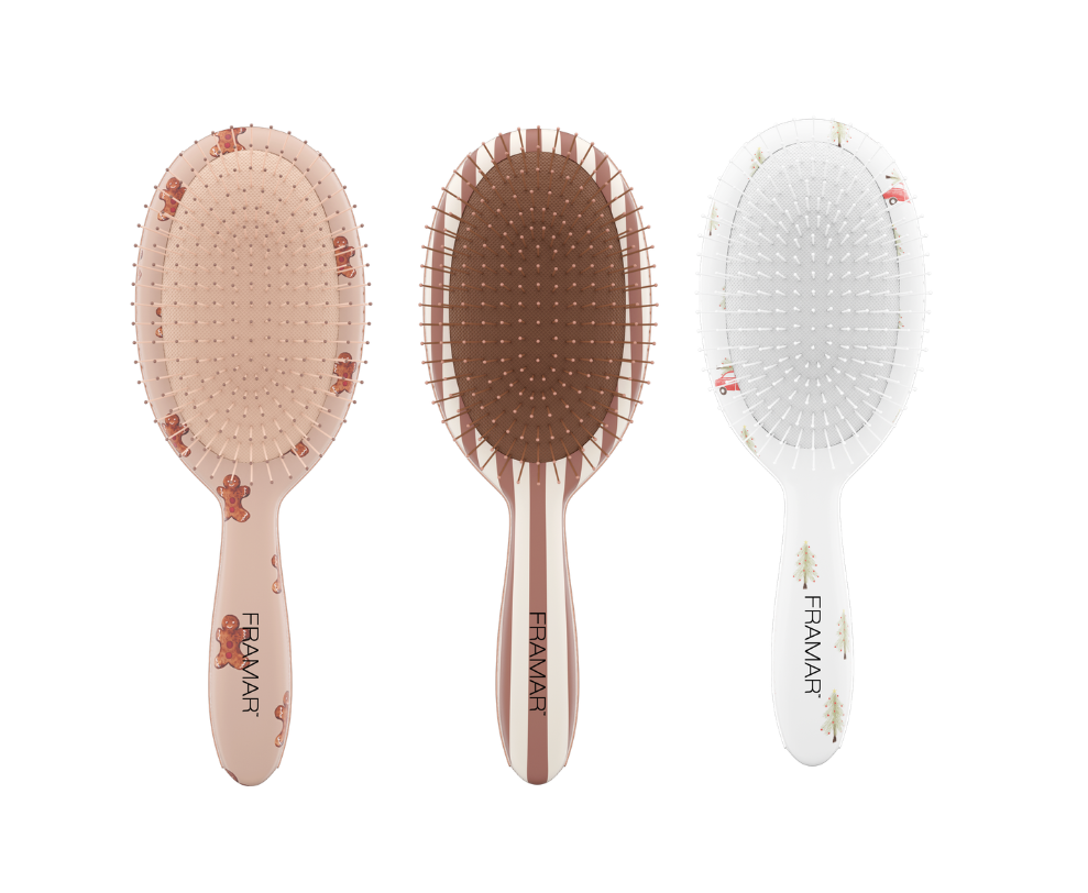 Holly Days Spiced Detangle Brush