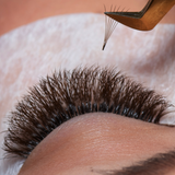 Lashextensions Volumen & Trend Techniken